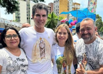 “A Prefeita De Gurupá, Iracilda Alho, Participou Da Celebração Do Círio De Nazaré, Em Belém Do Pará”
