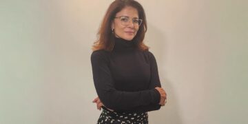 Analice Nicolau discute o impacto da autoridade digital em Blumenau