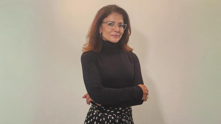 Analice Nicolau discute o impacto da autoridade digital em Blumenau