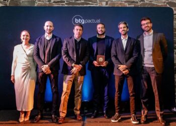 Collar Capital é reconhecida internacionalmente pelo BTG Pactual em premiação realizada na Irlanda