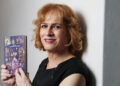 Carline lança o livro “Da Poesia e Do Tempo”