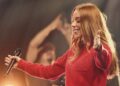Julliany Souza se torna a artista gospel brasileira mais ouvida do Spotify, com 6 milhões 