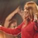 Julliany Souza se torna a artista gospel brasileira mais ouvida do Spotify, com 6 milhões 