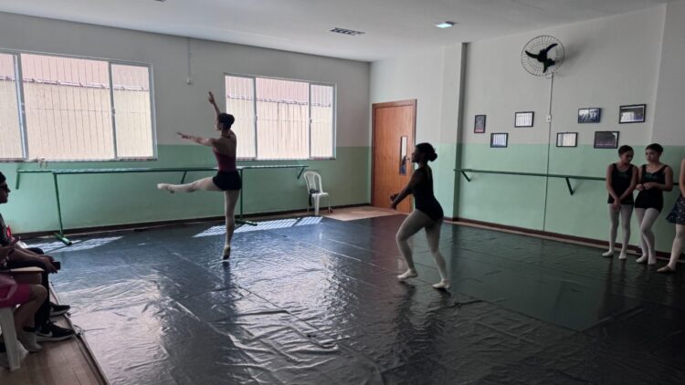 Território Em Movimento Fortalece Acesso Gratuito À Cultura E Transforma Vidas Através Da Dança Na Baixada Fluminense