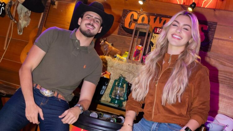 Jon Vlogs recebe Duda Bertelli em nova edição do “Bar do Jon” com mais de 6 horas de live 