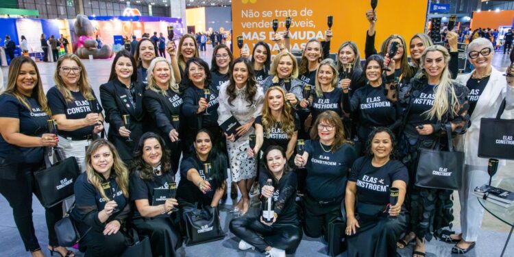 Elas Constroem reúne 30 mulheres em obra lançada oficialmente durante o CIMI360