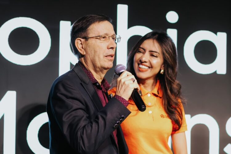 Capital Concreto Recebe Conferência Nacional De Franchising Com Carlos Wizard